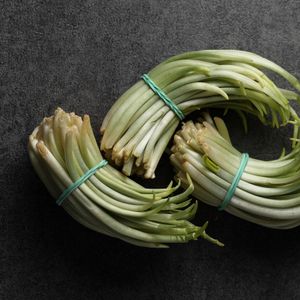 Черемша свежая, молодые побеги (1).jpg