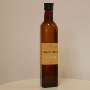 Живой уксус на листьях клевера.jpg