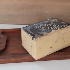 Раклет с трюфелем Швейцария на развес.jpg