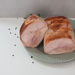 Мясо индейки запечённое на дровах на развес.jpg
