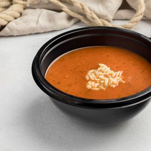 Суп томатный с базиликом_1600x1200.jpg