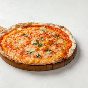 Пицца Маргарита с трюфелем.jpg