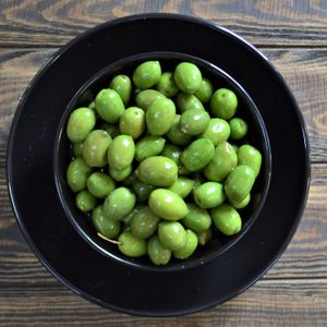 Оливки зелёные Пикуда с орегано и розмарином.JPG