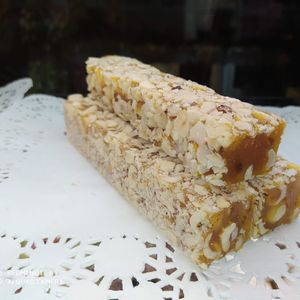 Лукум абрикосовый с фундуком.jpeg