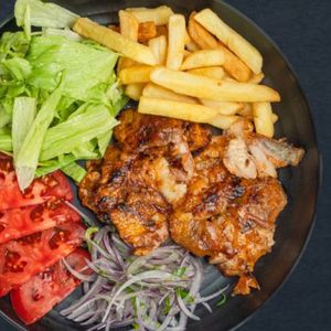 Порционный донер гриль с картошкой и курицей.jpg