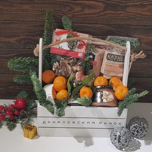Бокс Даниловский Новогодний деликатес.jpg