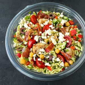 Орзо с куриной грудкой и беконом.jpg