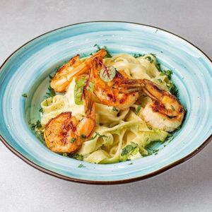 Феттуччини с креветками.jpg