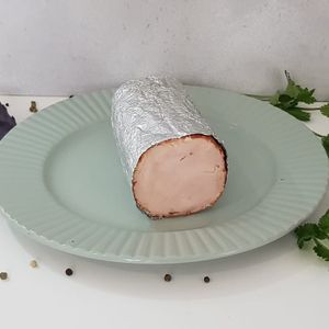 Рулет запечённый из утки на развес.jpg