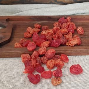 вишня сушёная цукаты.jpeg