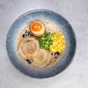 Тонкоцу рамен Свинина.jpg