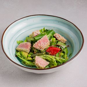 Салат с тунцом.jpg