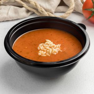 Суп томатный с базиликом_1600x1200.jpg