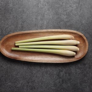 Лемонграсс (2) (1).jpg