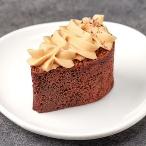 Липкий финиковый кекс.jpg