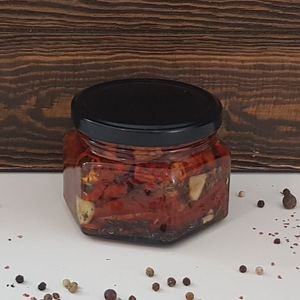 Вяленые помидоры в банке, 250мл.jpg