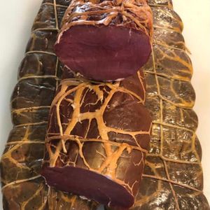 Вырезка из говядины сыро вяленная.JPG