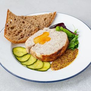 Запеченый террин из индейки с курагой.jpg