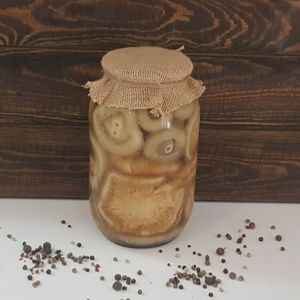 грузди маринованные.jpg