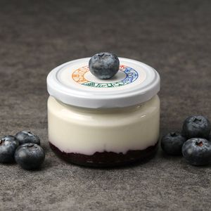 Йогурт натуральный по-гречески Черника.jpg