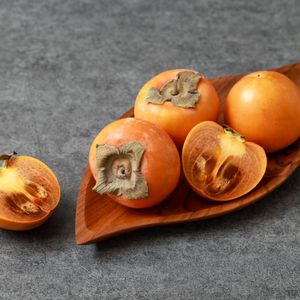 Хурма Королек (1).jpg