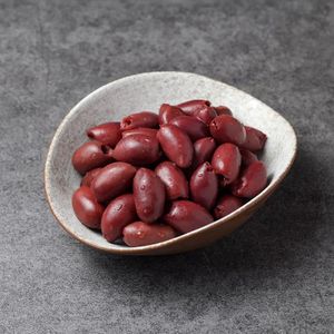 Оливки Каламата без косточки в рассоле на развес.jpg