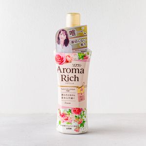 Кондиционер для белья Aroma Rich Diana концентрированный с натуральными арома-маслами, 520 мл.jpg