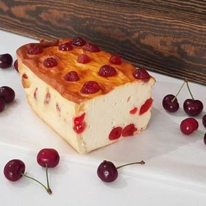 Запеканка творожная с вишней на развес.jpg