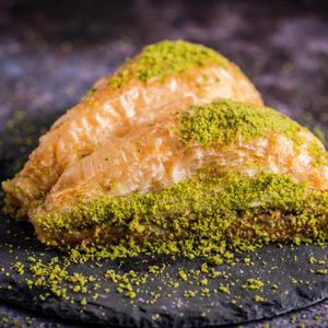 Пахлава турецкая треугольник.jpeg