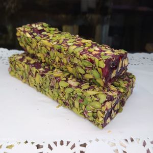 Лукум гранатовый с дробленной фисташкой.jpeg