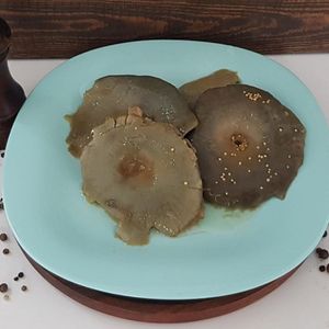 Грузди соленые целые на развес.jpg