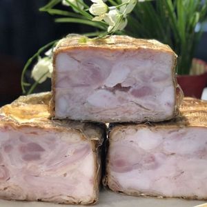 Рулет Гусь с яблоком на развес.jpg