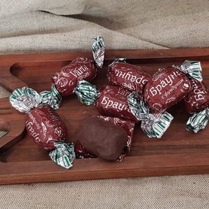 брауни с фундуком.jpg