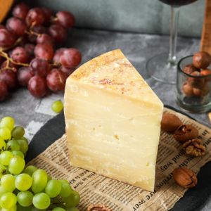 чеддер 12 мес  кусок.jpg