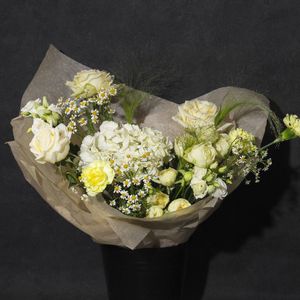 Танацетум, разнотравие, куст роза, одноголовая роза, диантус, гортензия.jpg