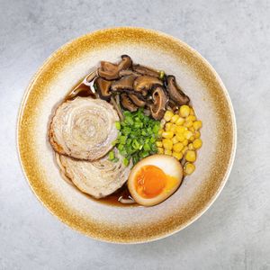 Сёю рамен Свинина.jpg