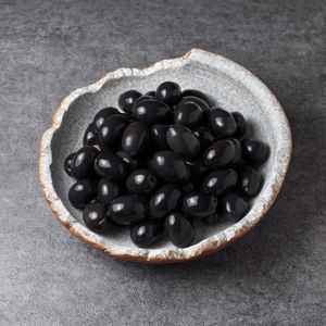 Маслины черные с косточкой в рассоле на развес.jpg