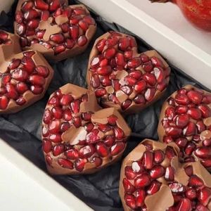 Гранат в шоколаде.jpg