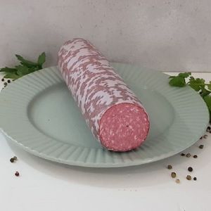 Колбаса сервелат Барселона варено-копченая на развес.jpg