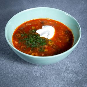 Солянка мясная.jpg