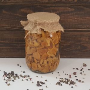 Лисички маринованные.jpg