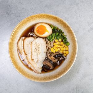 Сёю рамен Курица.jpg