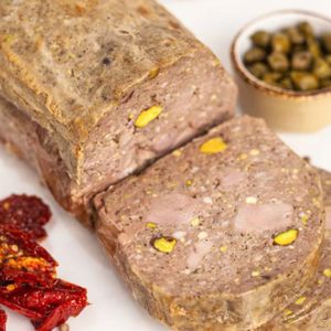 Запеченый террин из утки с фисташками.jpg