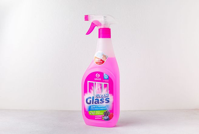 Чистящее средство для стекол и зеркал Clean Glass лесные ягоды 600 мл.JPG