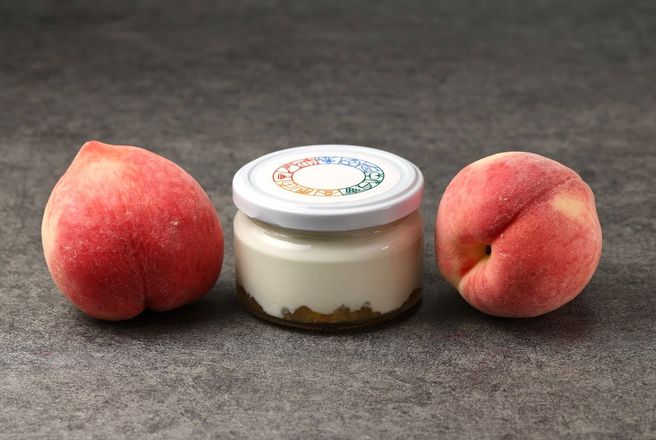 Йогурт натуральный по-гречески Персик.jpg