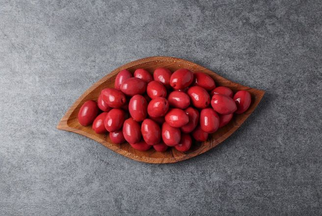 Оливки красные Рубин с косточкой в рассоле.jpg