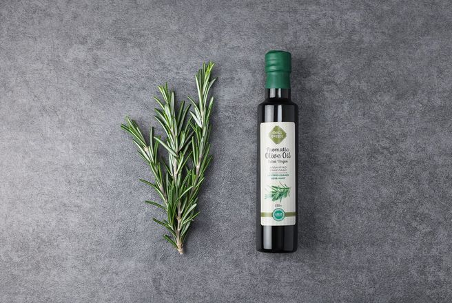 Масло оливковое с розмарином  ECO GREECE, 250 мл.jpg