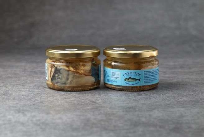 Скумбрия атлантическая натуральная  в стекл.банке, 250гр..jpg