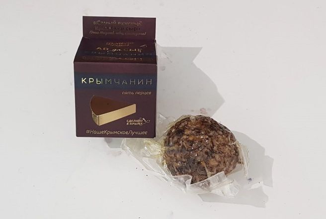 Сыр Крымчанин Пять перцев.jpg