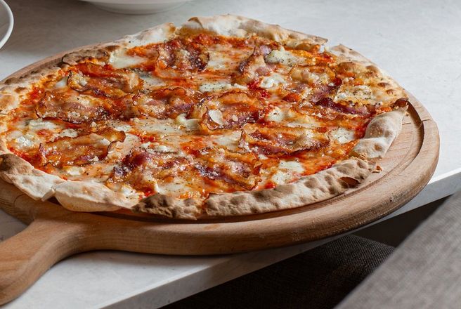 Пицца с гуанчале.jpg
